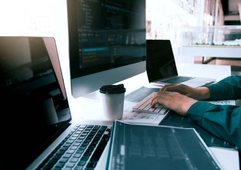 The Difference Between Software Maintenance and Support